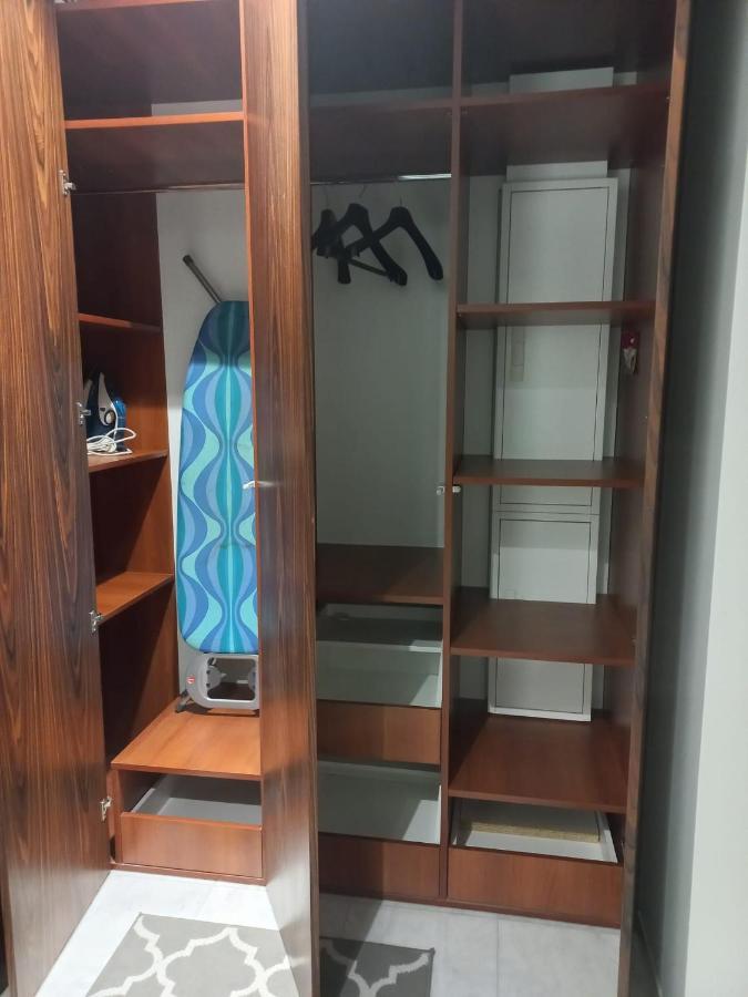 Piekna Apartment วอร์ซอ ภายนอก รูปภาพ